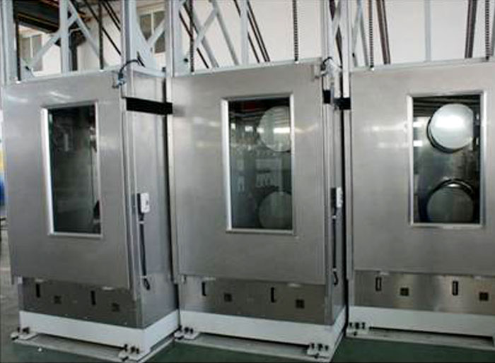 Multi-stage roller heat treatment equipment